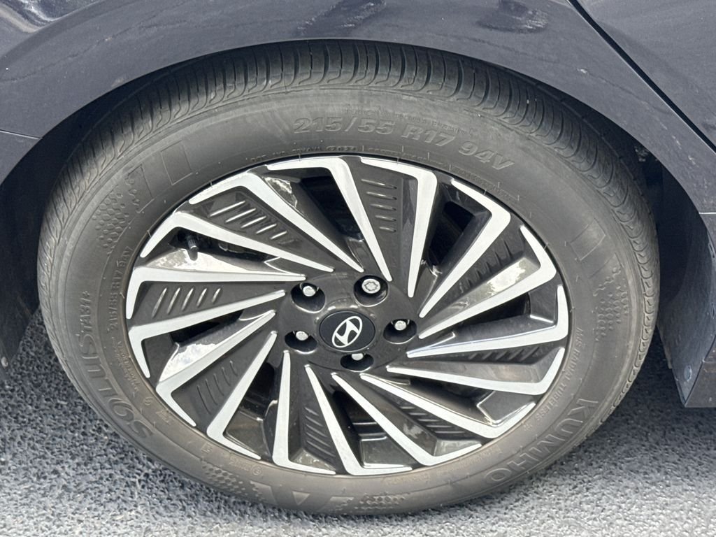 Used 2024 Blue Hyundai Limited image 17