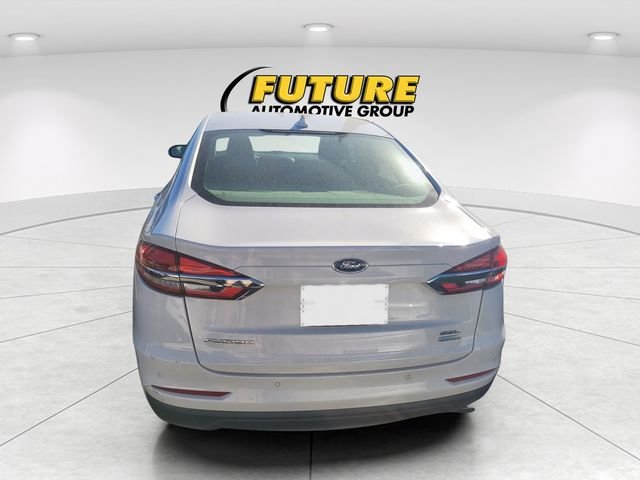 Used 2020 White Ford SEL image 4
