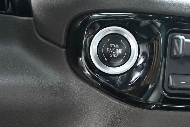 Used 2024 Sterling Metallic GMC SLT image 20