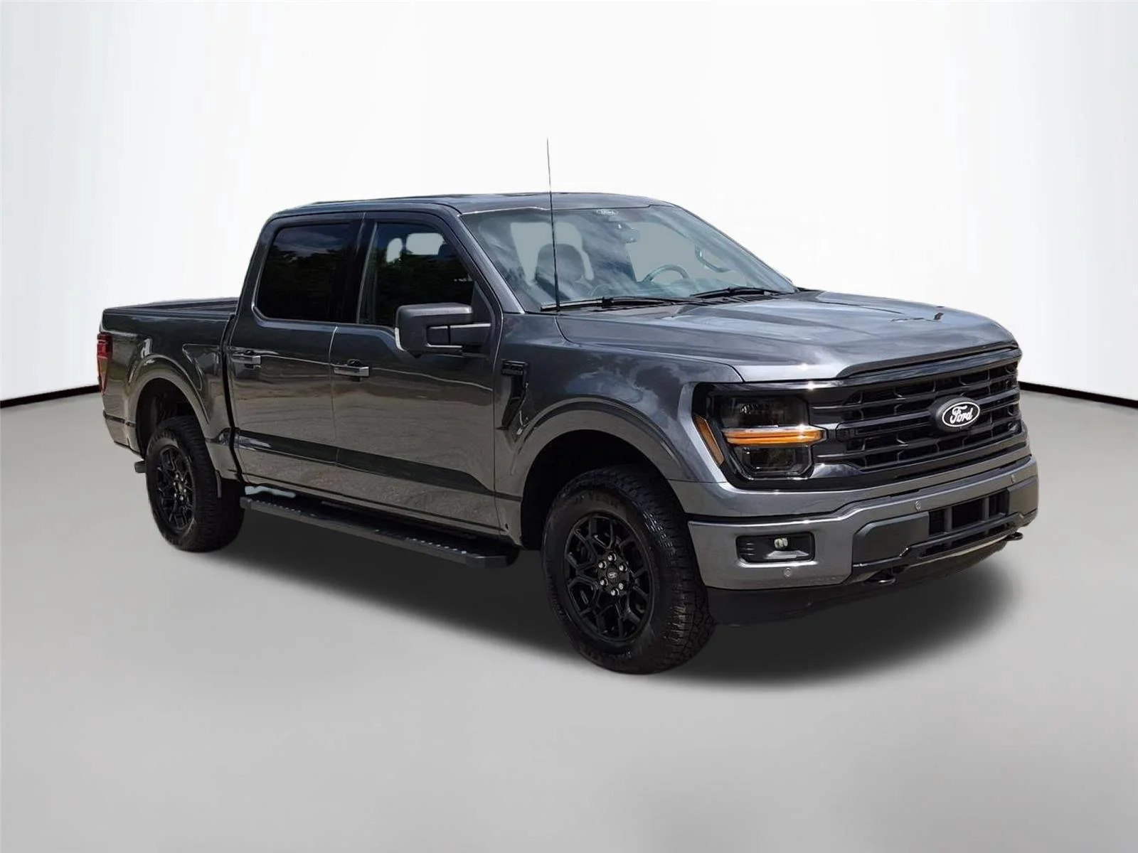 Used 2026 Carbonized Gray Metallic Ford XLT image 7