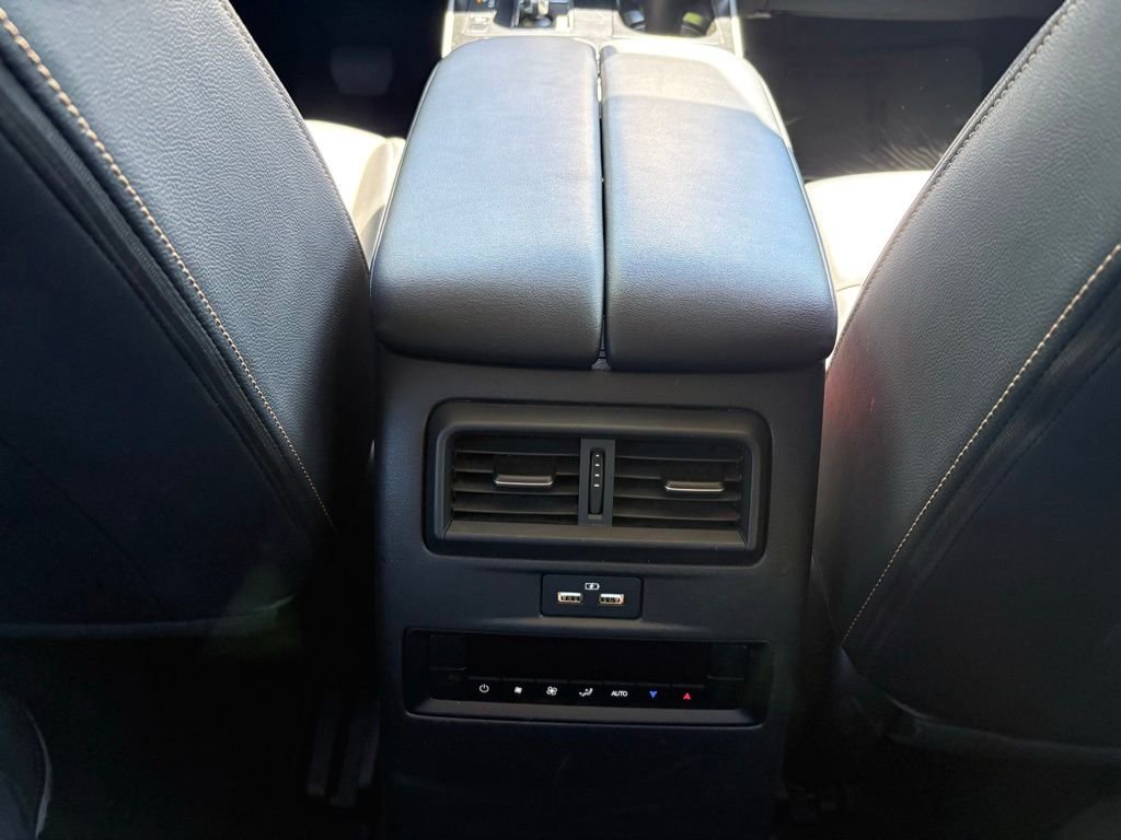 Used 2025 Jet Black Mazda 3.3 Turbo Select image 15