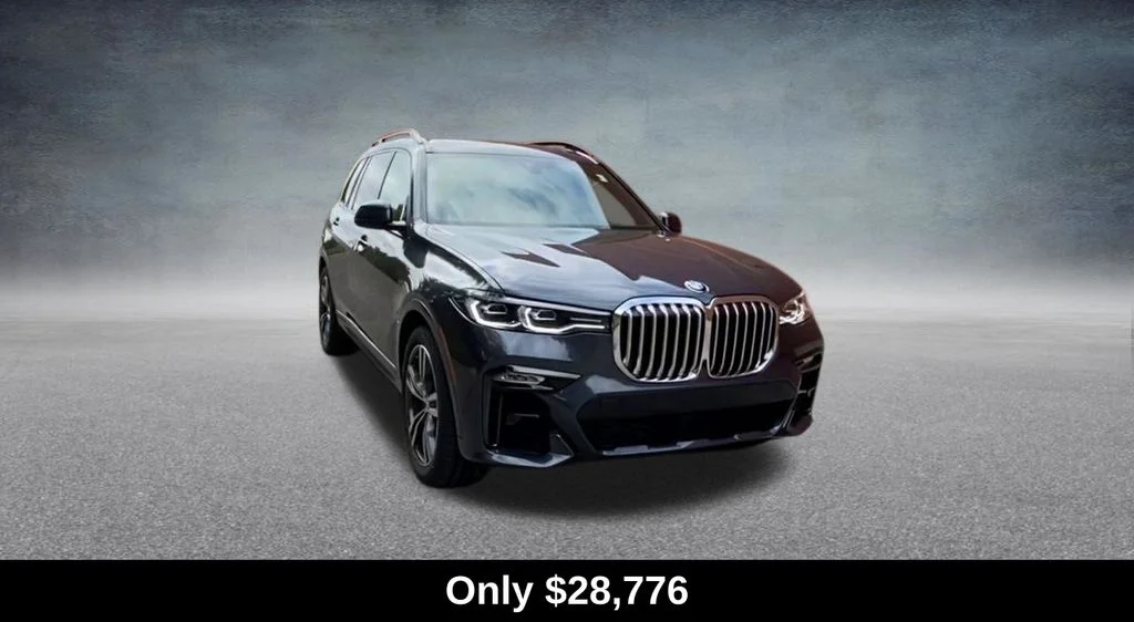 Used 2021 Gray BMW xDrive40i image 4