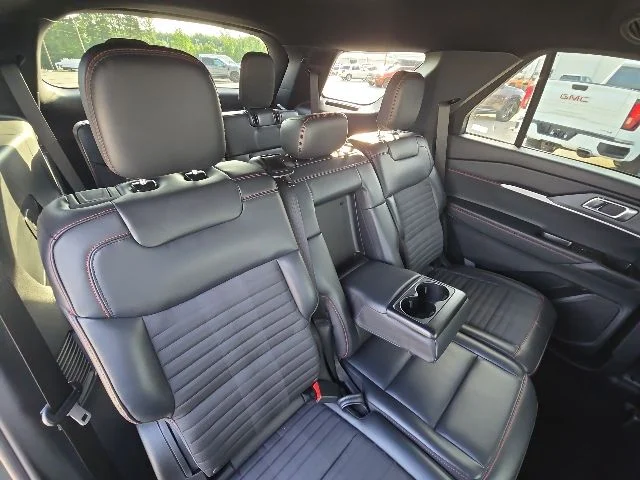 Used 2025 Black Ford ST-Line image 19