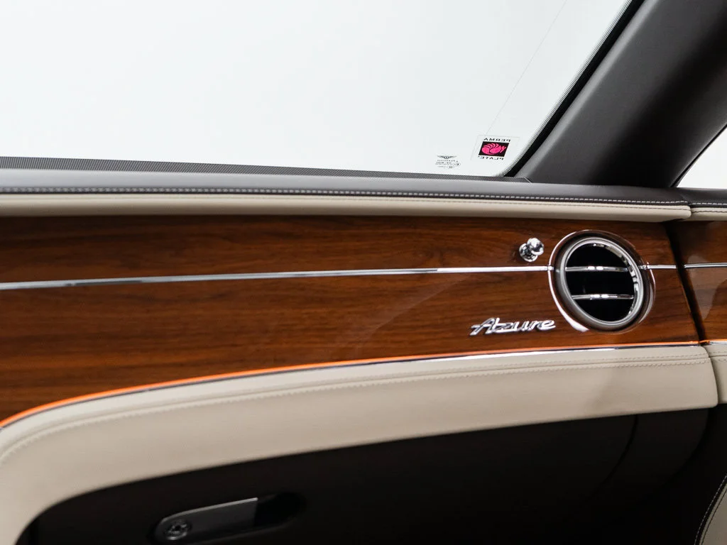 Certified Used 2026 White Sand - by Mulliner Bentley Azure image 44