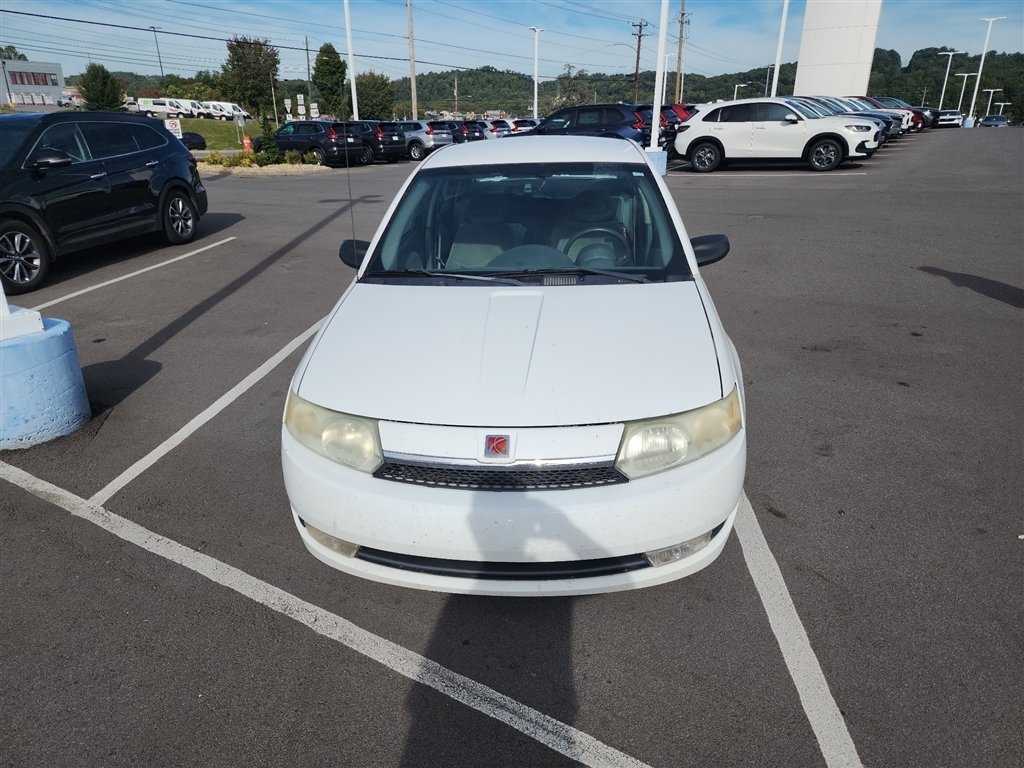 2004 Saturn ION 3