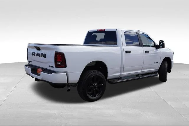 Used 2025 White Ram Big Horn image 5