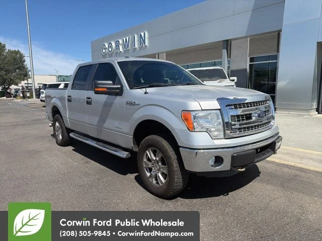 Used 2014 Silver Ford XLT image 2