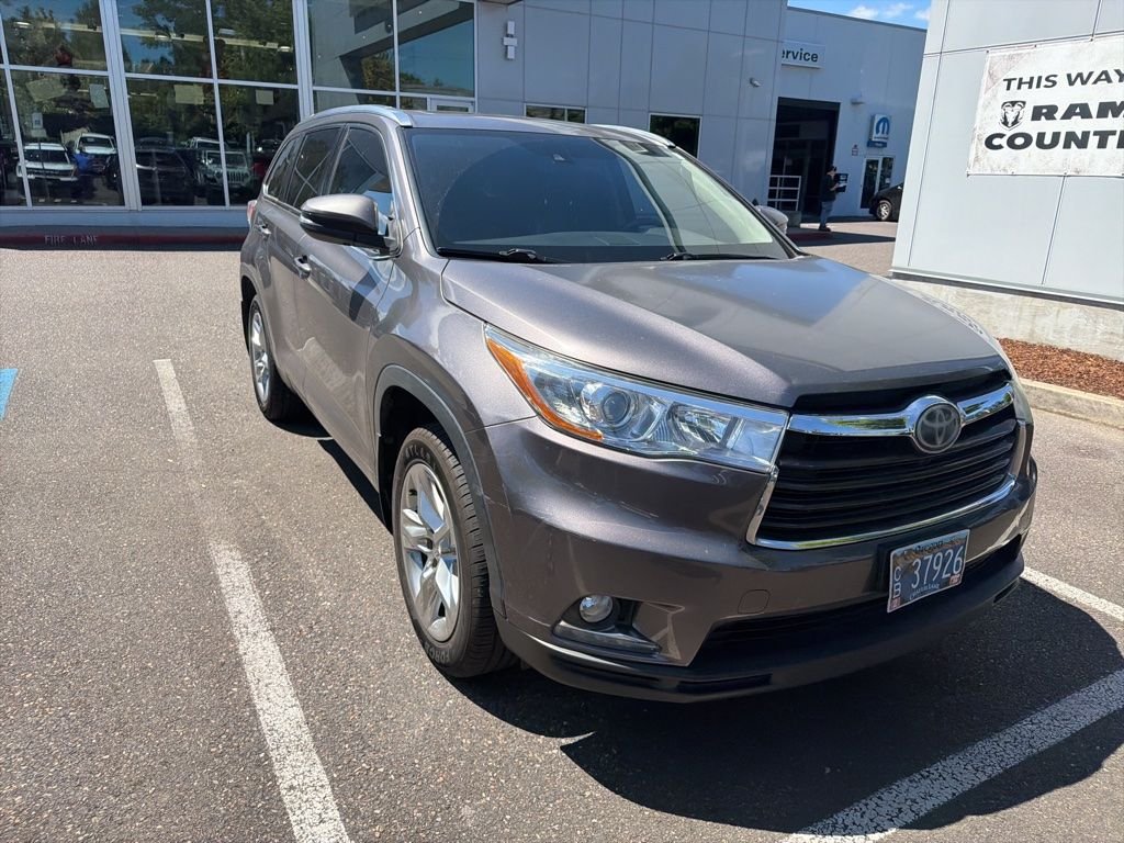 Used 2014 Predawn Gray Mica Toyota Limited Platinum V6 image 1