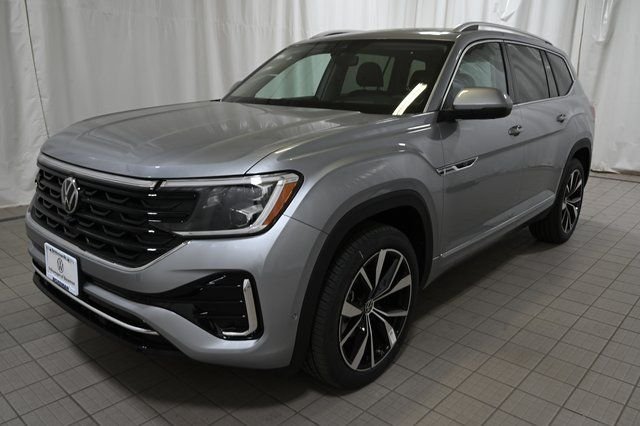 2026 Volkswagen Atlas SEL Premium R-Line - Photo 18