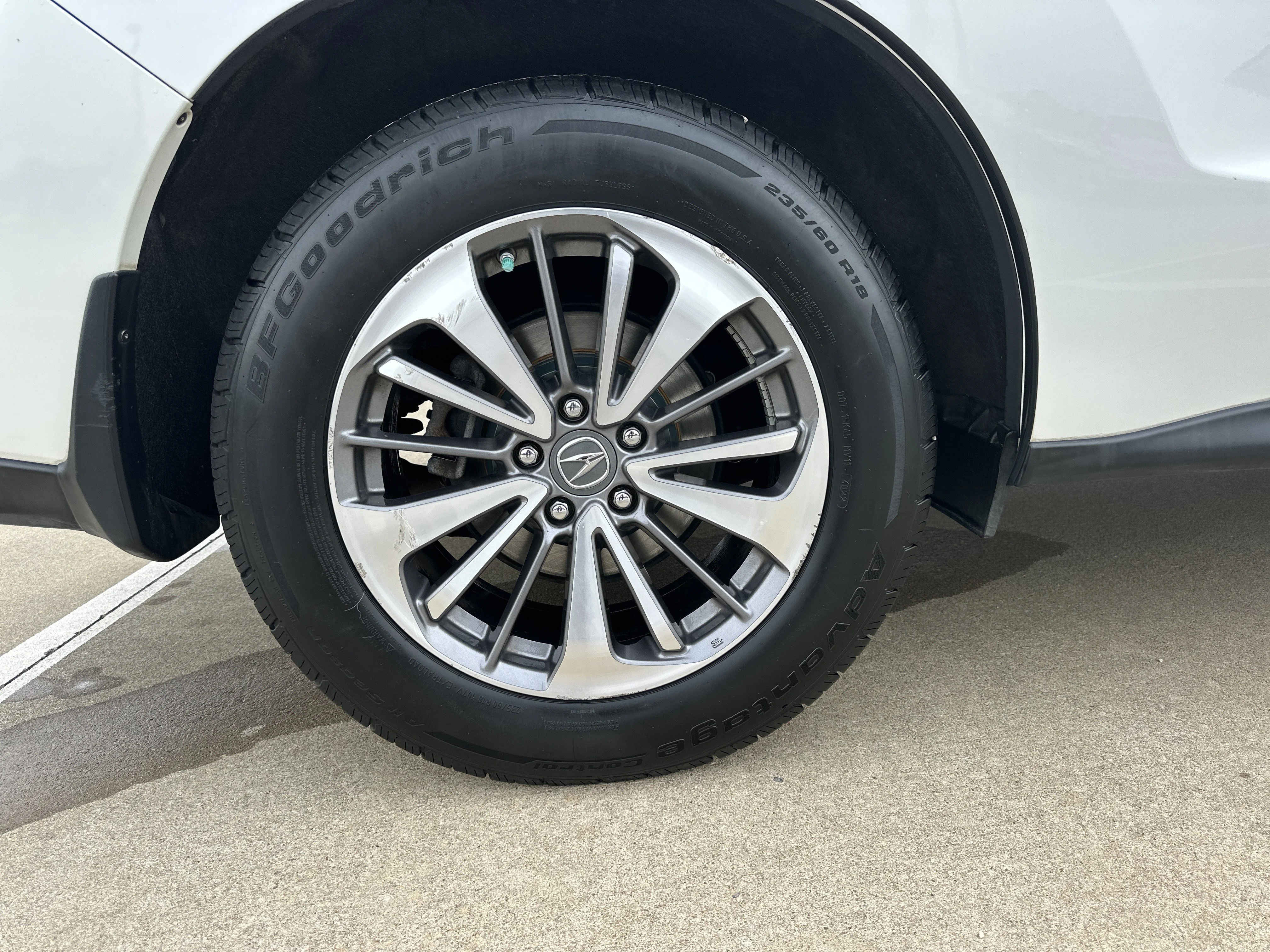 Used 2017 White Diamond Pearl Acura Advance Package image 19