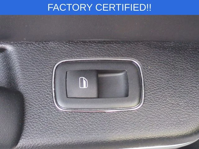 Used 2021 Silver Dodge SXT image 32