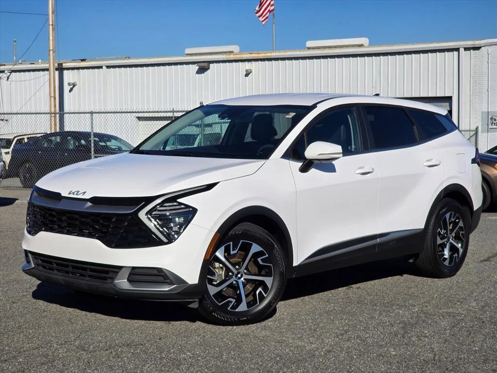 Used 2025 White Kia EX image 2