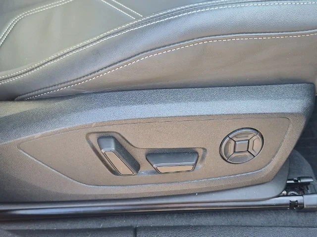 Used 2025  Audi Premium image 38