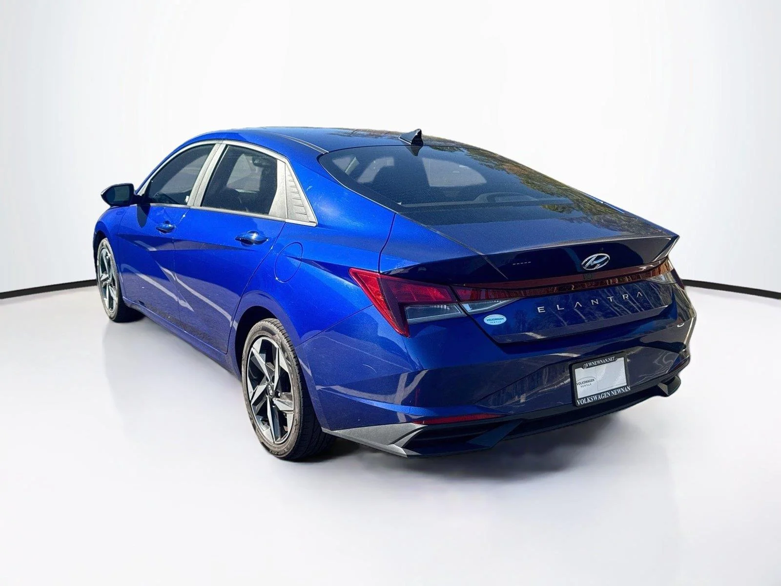 Used 2023 Intense Blue Hyundai SEL image 5