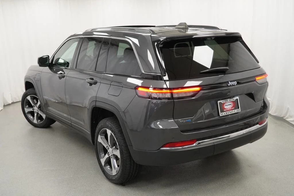 Certified Used 2022 Gray Jeep 4xe image 13