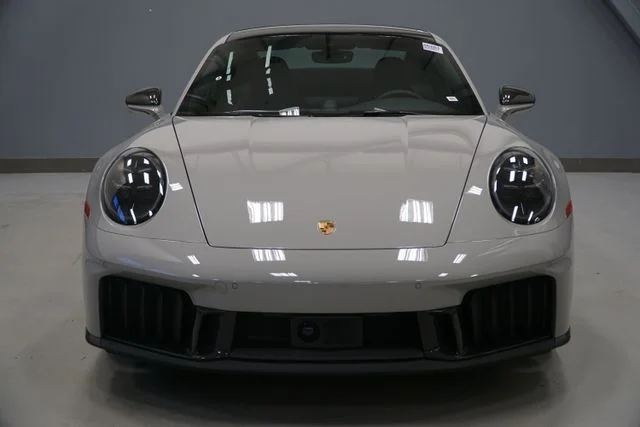 New 2026  Porsche Carrera 4 GTS image 13