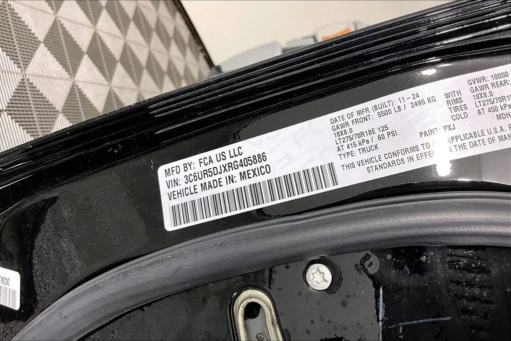 Certified Used 2024 Black Ram Big Horn image 17