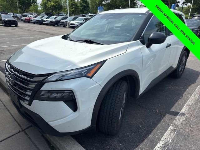 2024 Nissan Rogue S FWD's photo