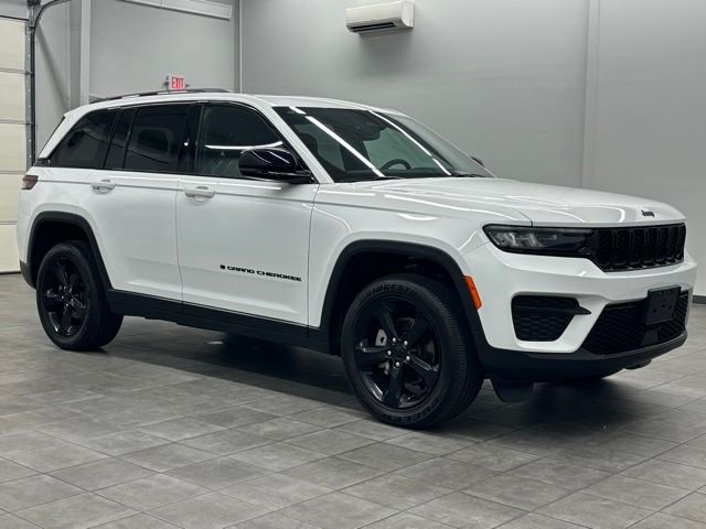 2023 Jeep Grand Cherokee Altitude X