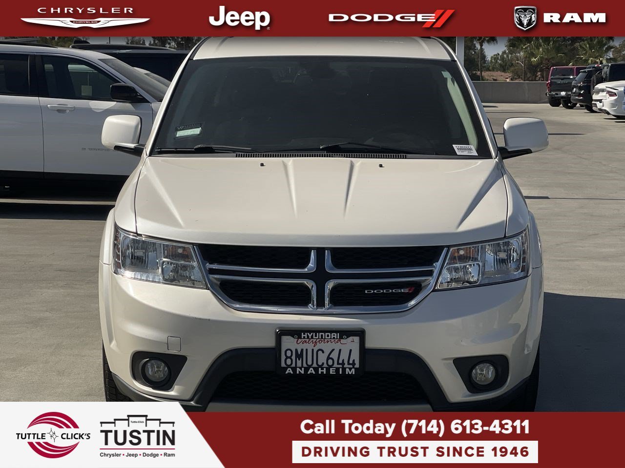 Used 2019 White Noise Tri-Coat Dodge SE image 11