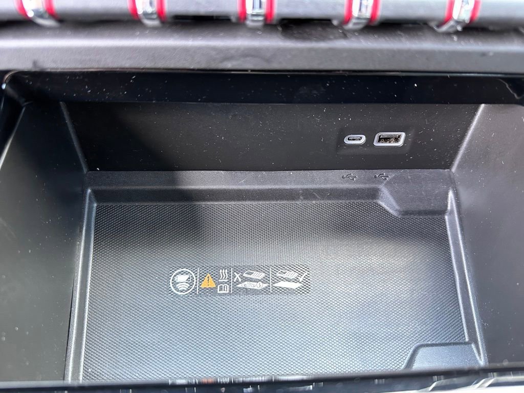 Certified Used 2025 Summit White GMC AT4 image 34
