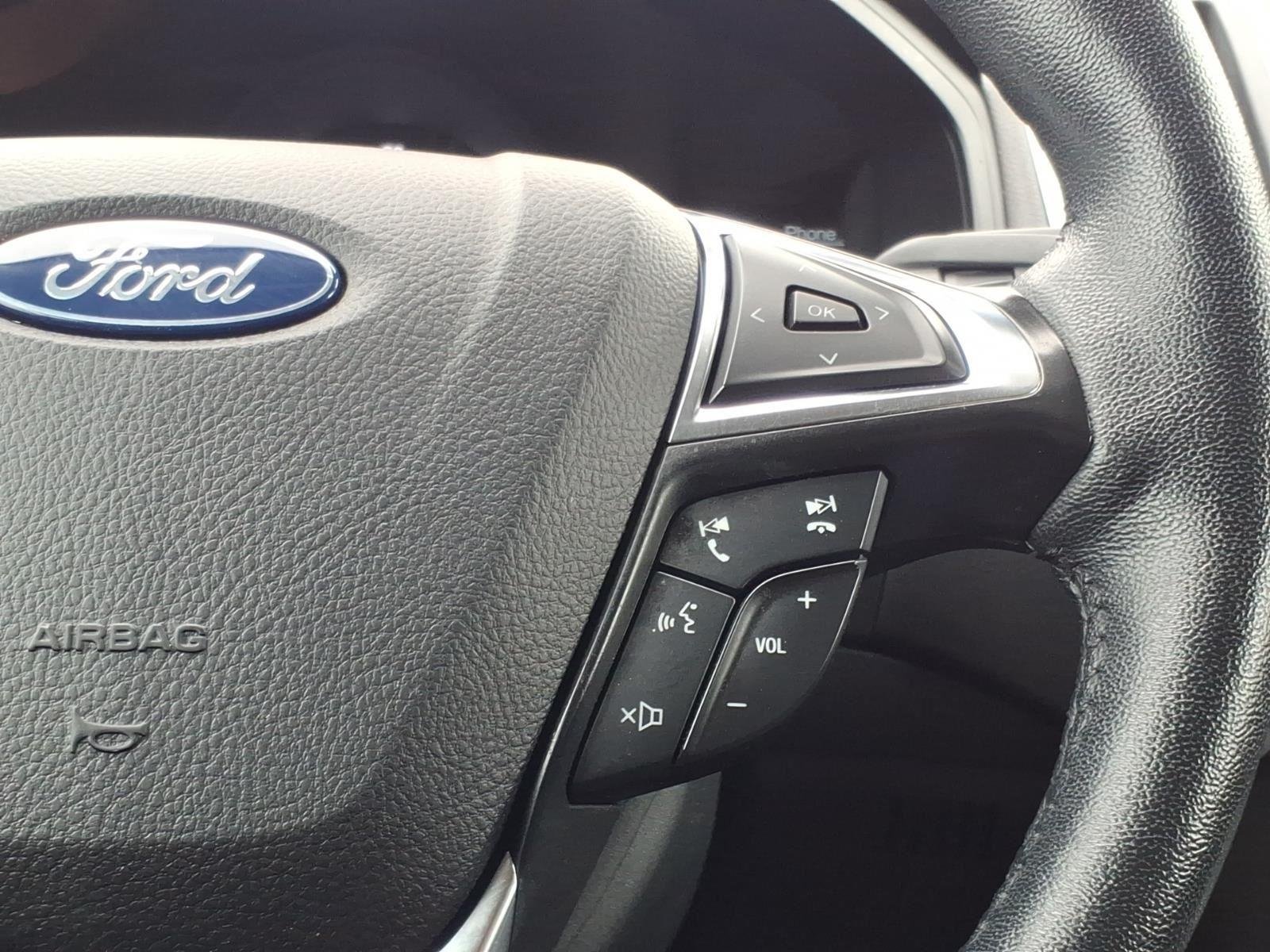Used 2024  Ford SEL image 26