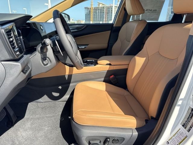 Used 2025 White Lexus 250 Premium image 11