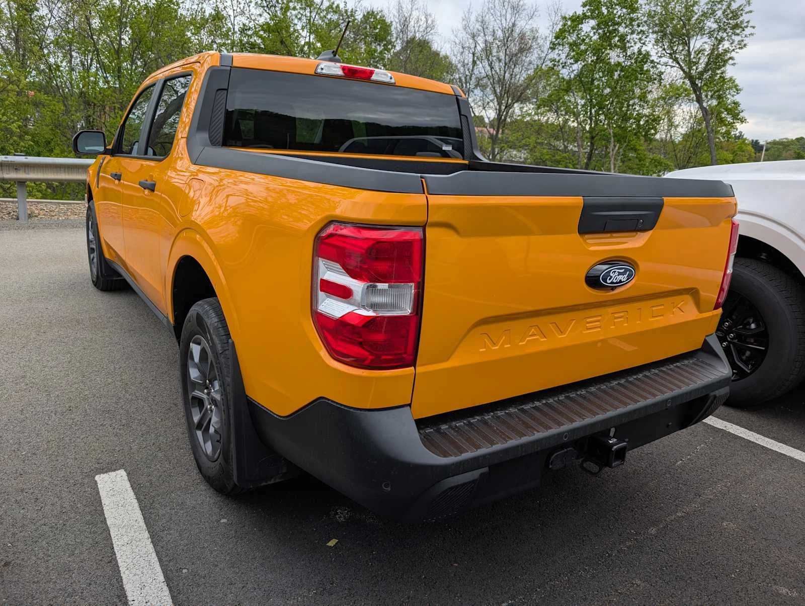 New 2026 Orange Fury Metallic Tri-Coat Ford XLT image 9