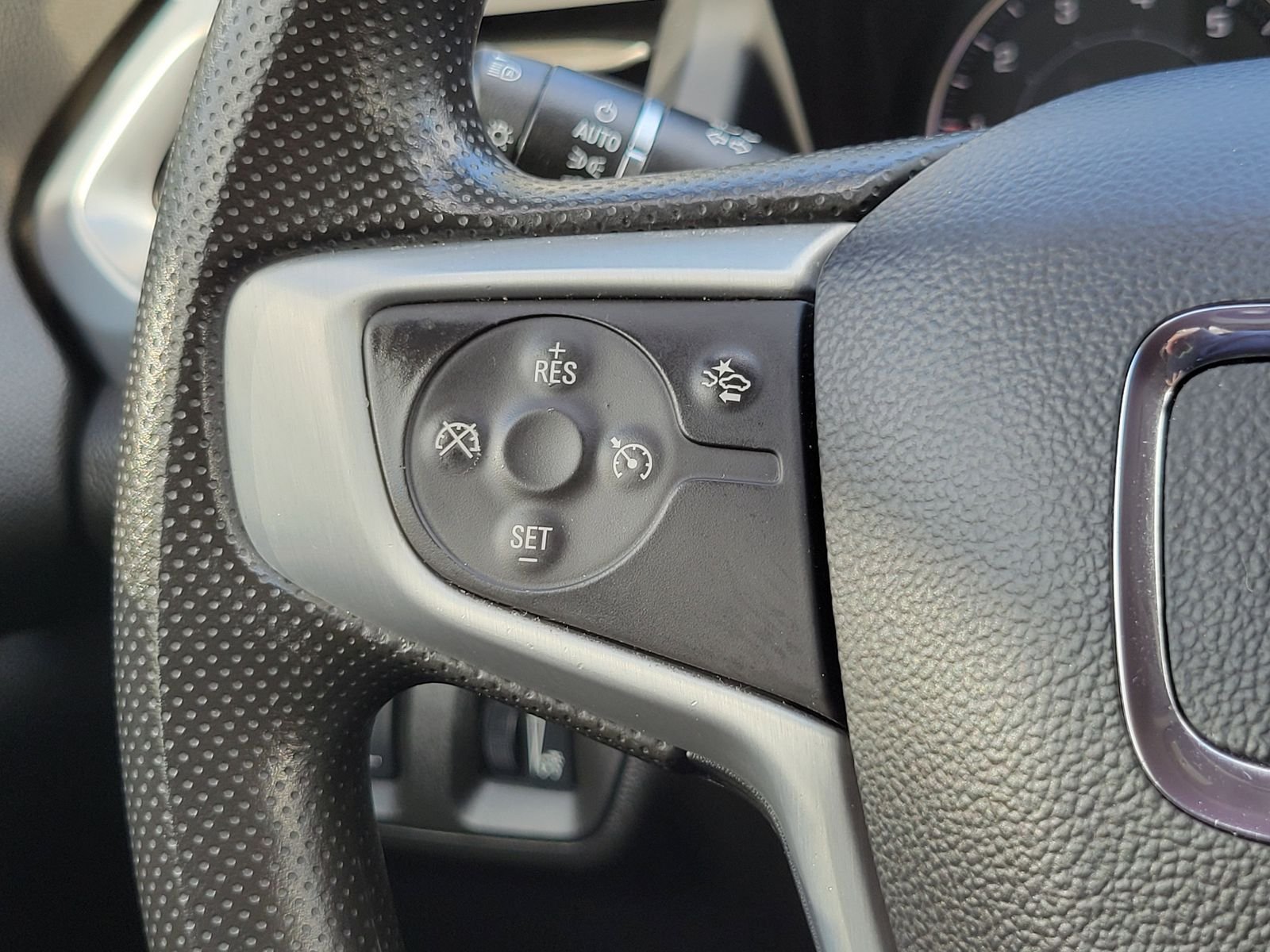 Used 2023 Black GMC SLE image 16