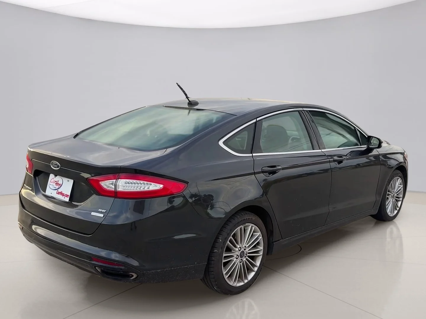 Used 2015 Black Ford SE image 5