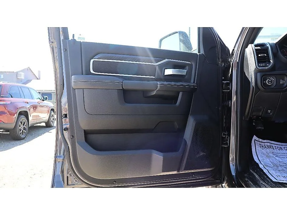 New 2025 Granite Crystal Metallic Clear-Coat Exterior Paint RAM Big Horn image 10