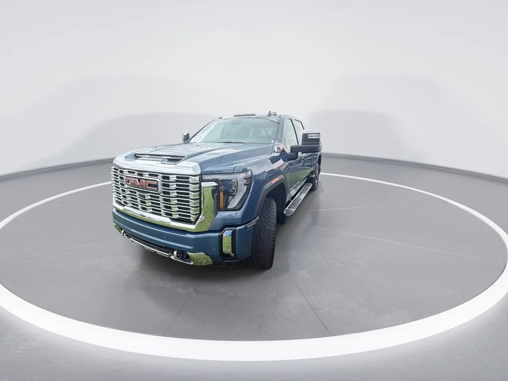 Used 2026 Downpour Metallic GMC Denali image 4