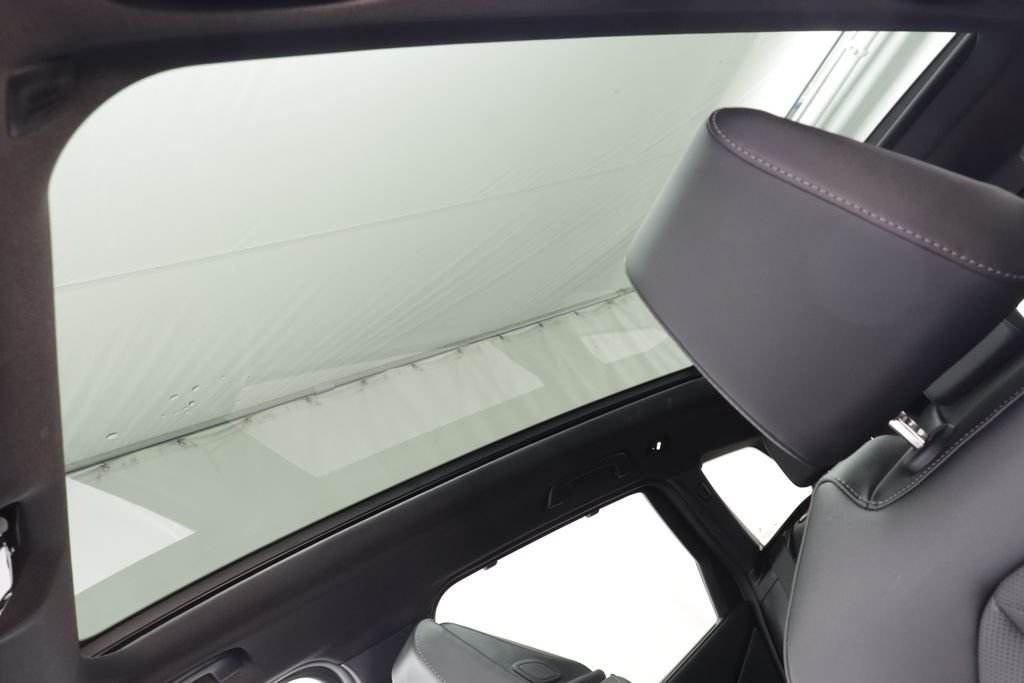 Certified Used 2026 Alpine White BMW 30 xDrive image 13