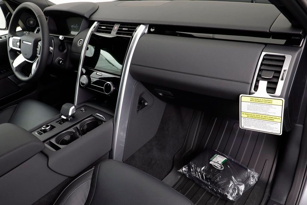 New 2025 Eiger Grey LAND ROVER S image 22