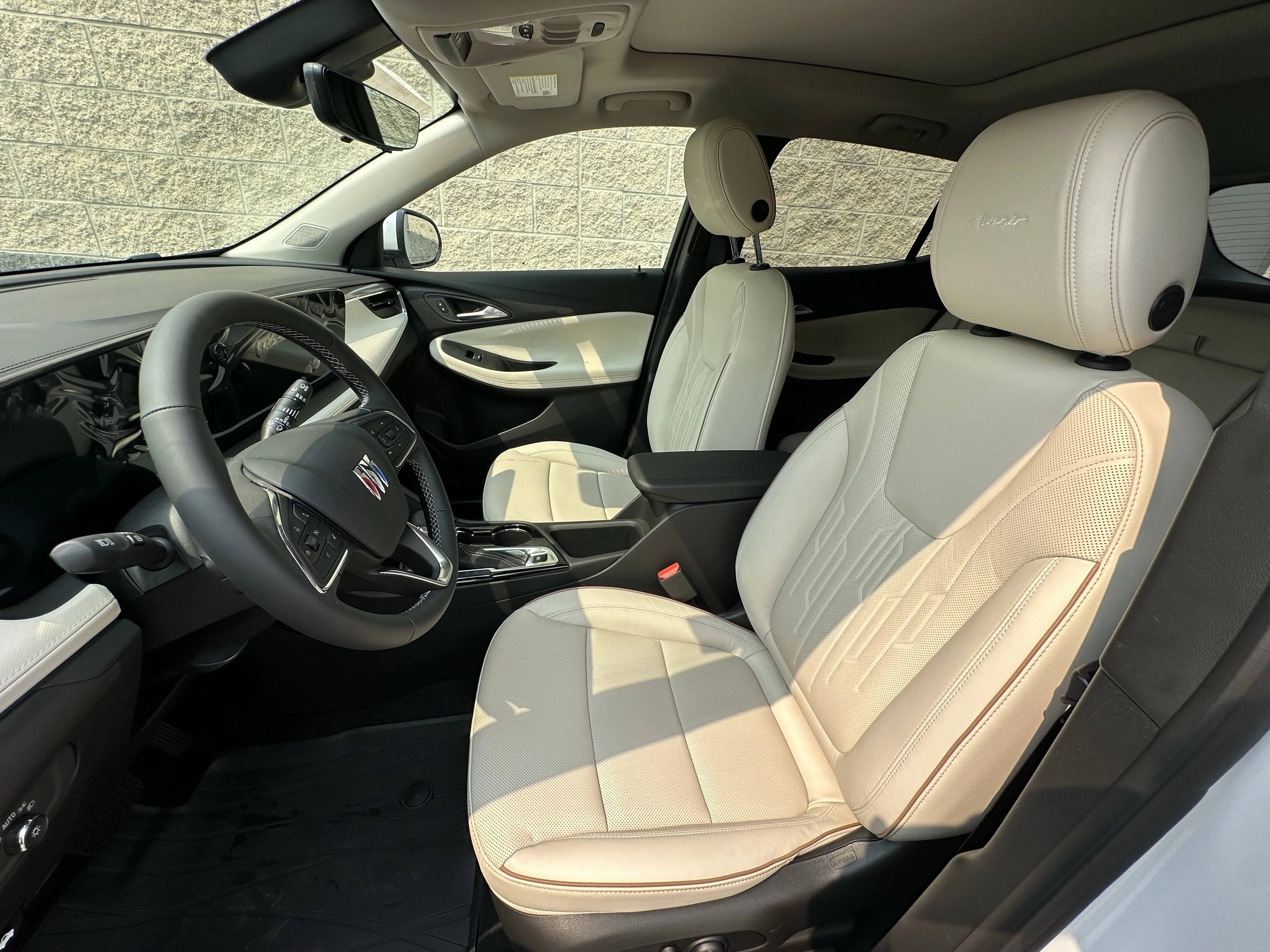 New 2026 White Frost Tricoat Buick Avenir image 10