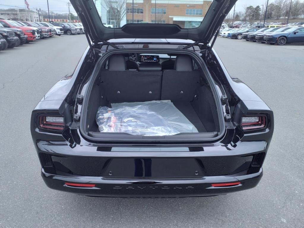 2025 Dodge Charger Daytona R/T - Photo 24