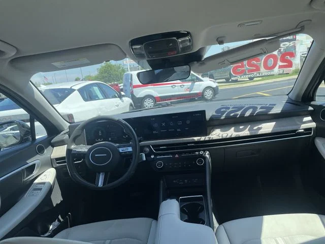 2025 Hyundai Sonata Hybrid SEL - Photo 38