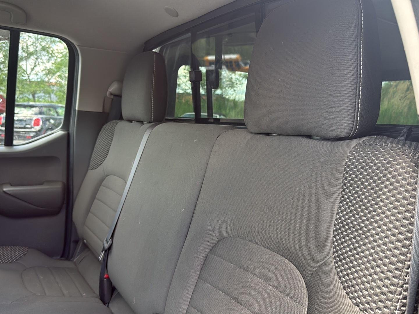 Used 2019 Gun Metallic Nissan PRO-4X image 9