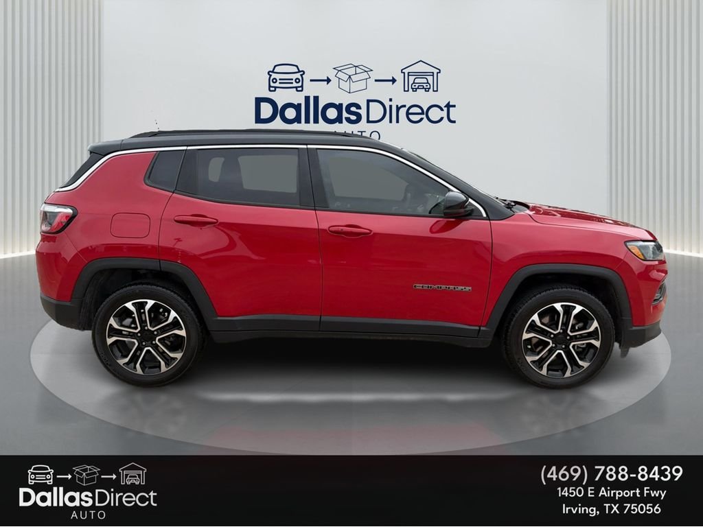Used 2023 Redline Pearlcoat Jeep Limited image 5