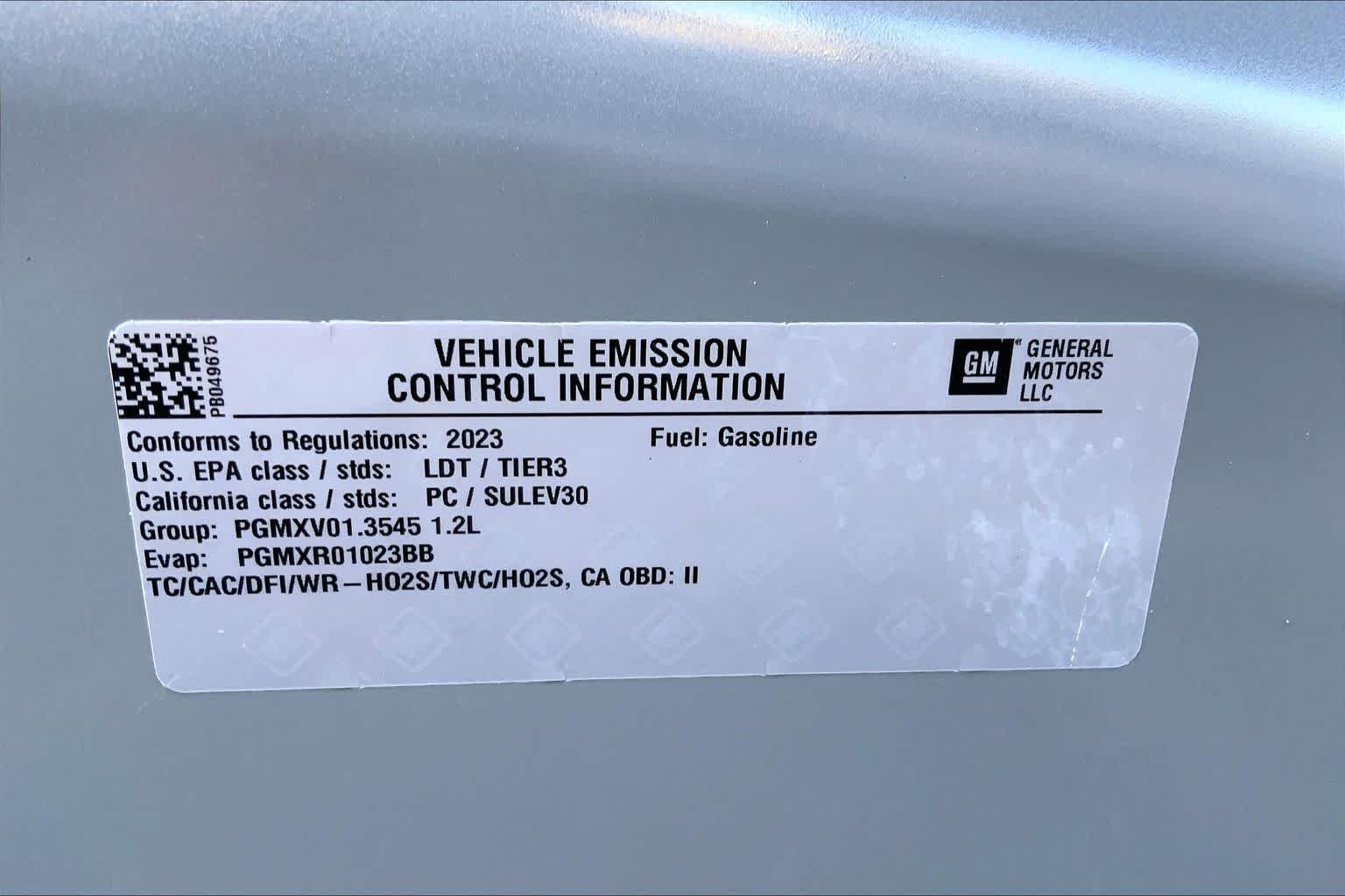 Used 2023 Moonstone Gray Metallic Buick Select image 32