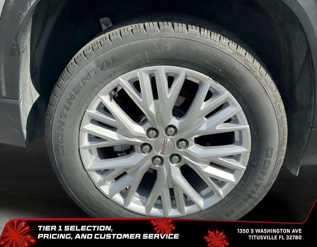 New 2026 Sterling Metallic GMC Elevation image 17