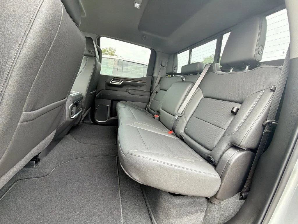 2026 GMC Sierra 1500 SLT - Photo 29