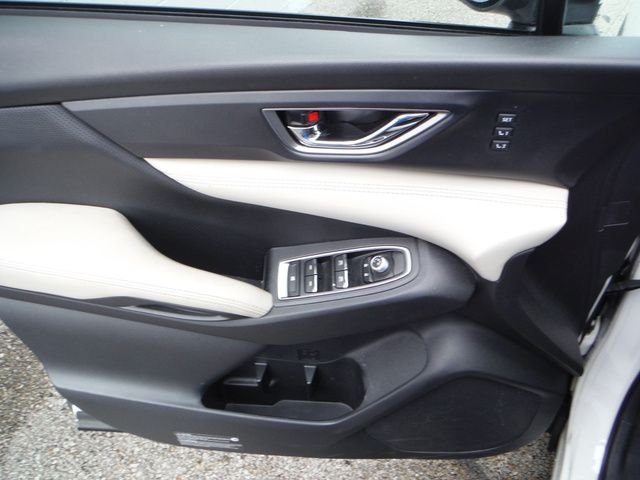 Used 2019 White Subaru Limited image 10