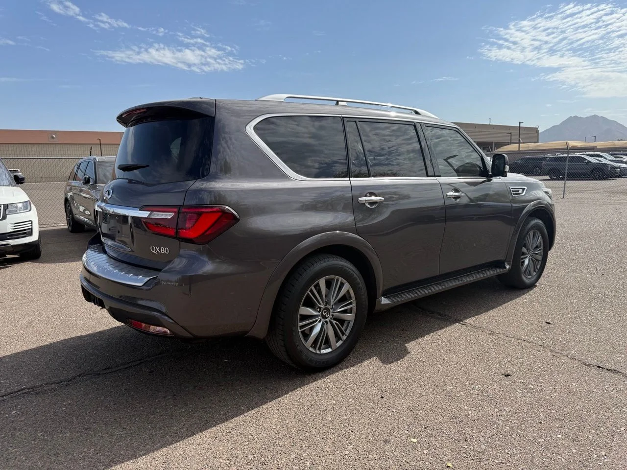 Certified Used 2023 Anthracite Gray INFINITI Luxe image 5