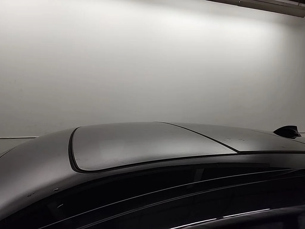 Used 2022 Black BMW xDrive30i image 13