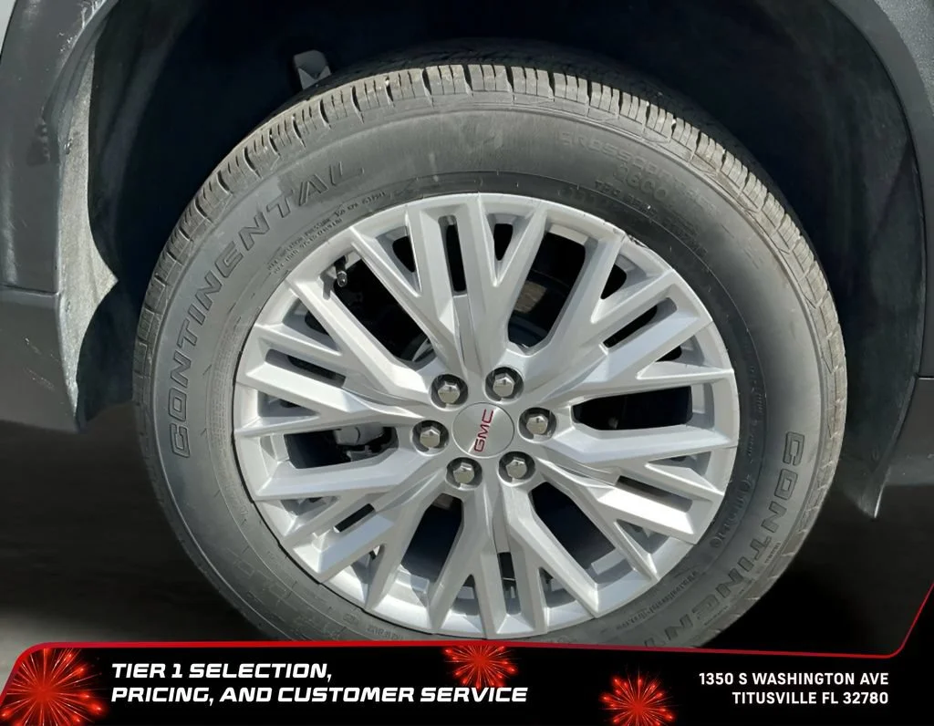 New 2026 Sterling Metallic GMC Elevation image 17