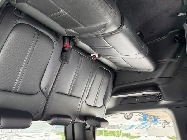 New 2026 Black Jeep Limited Altitude image 9