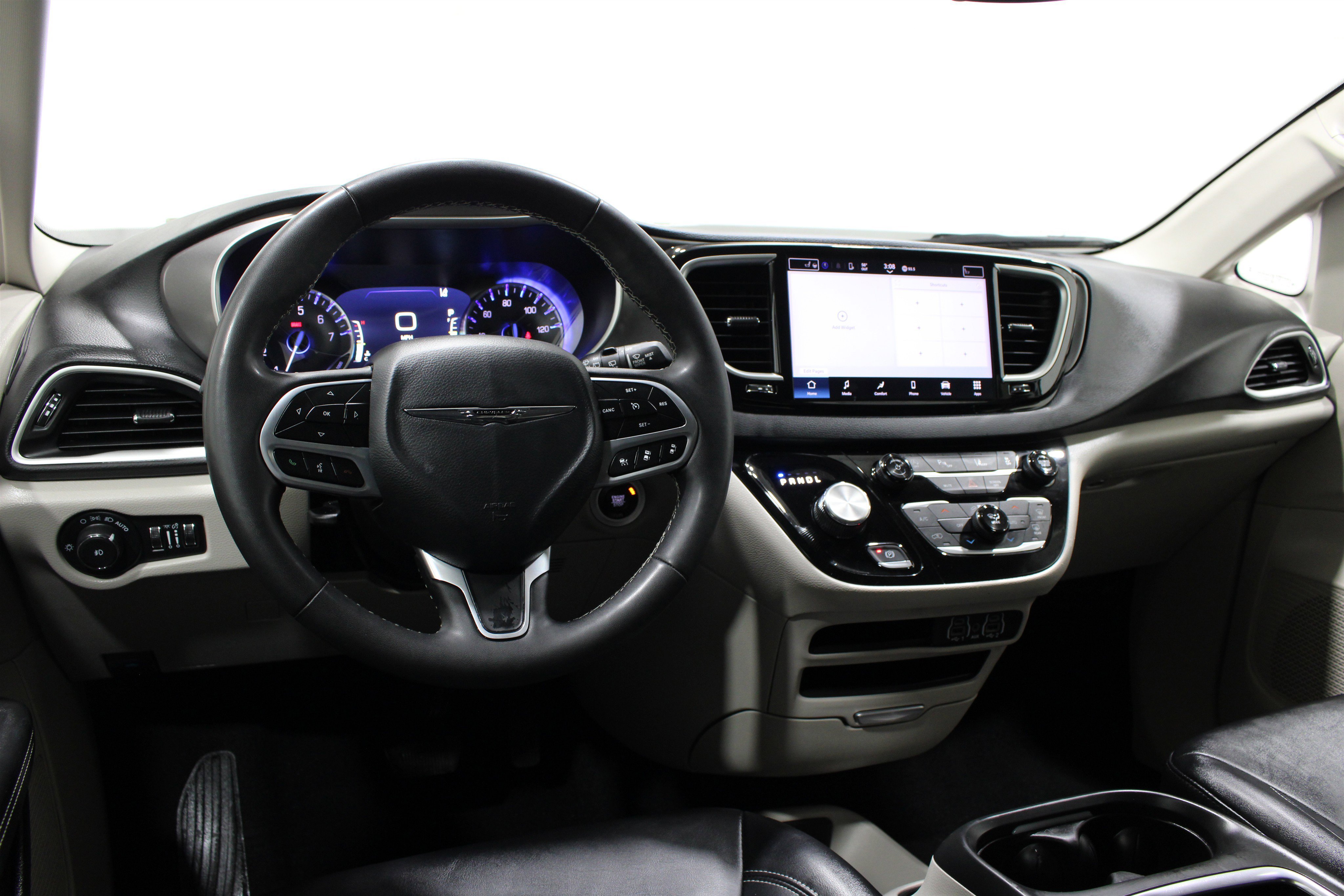 Used 2024 Bright White Clearcoat Chrysler Touring L image 2