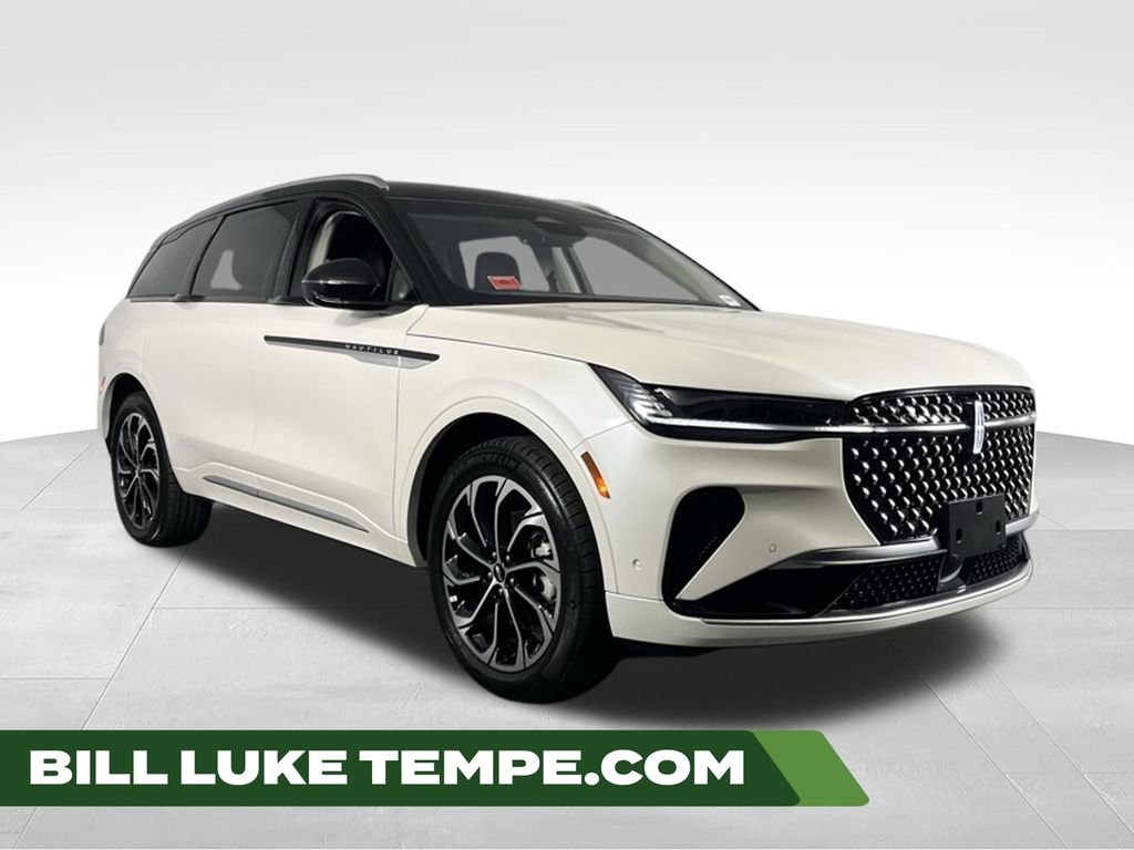 2024 Lincoln Nautilus Reserve AWD's photo