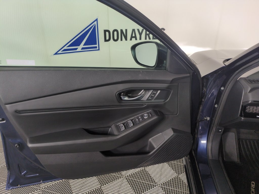 2024 Honda Accord Hybrid EX-L - Photo 15